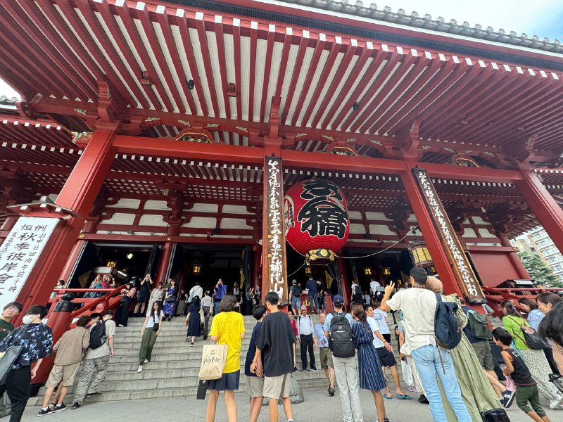 浅草寺2手上没五円，每人投的十元浅草寺2手上没五円，每人投的十元