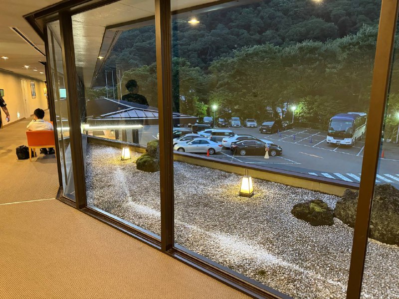 酒店里找小菊网上看到的居酒屋酒店里找小菊网上看到的居酒屋