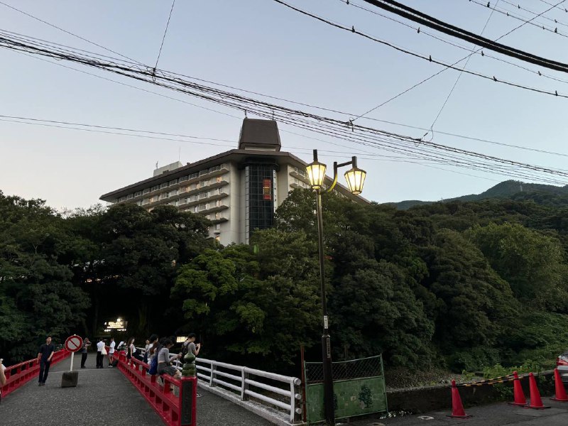 酒店里找小菊网上看到的居酒屋酒店里找小菊网上看到的居酒屋