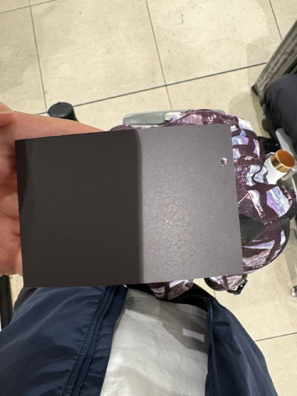 前往上野站，出发成田机场车票买多了一站，我们只要坐到T2T3，票买到了下一站T1，小贵几十日元前往上野站，出发成田机场车票买多了一站，我们只要坐到T2T3，票买到了下一站T1，小贵几十日元